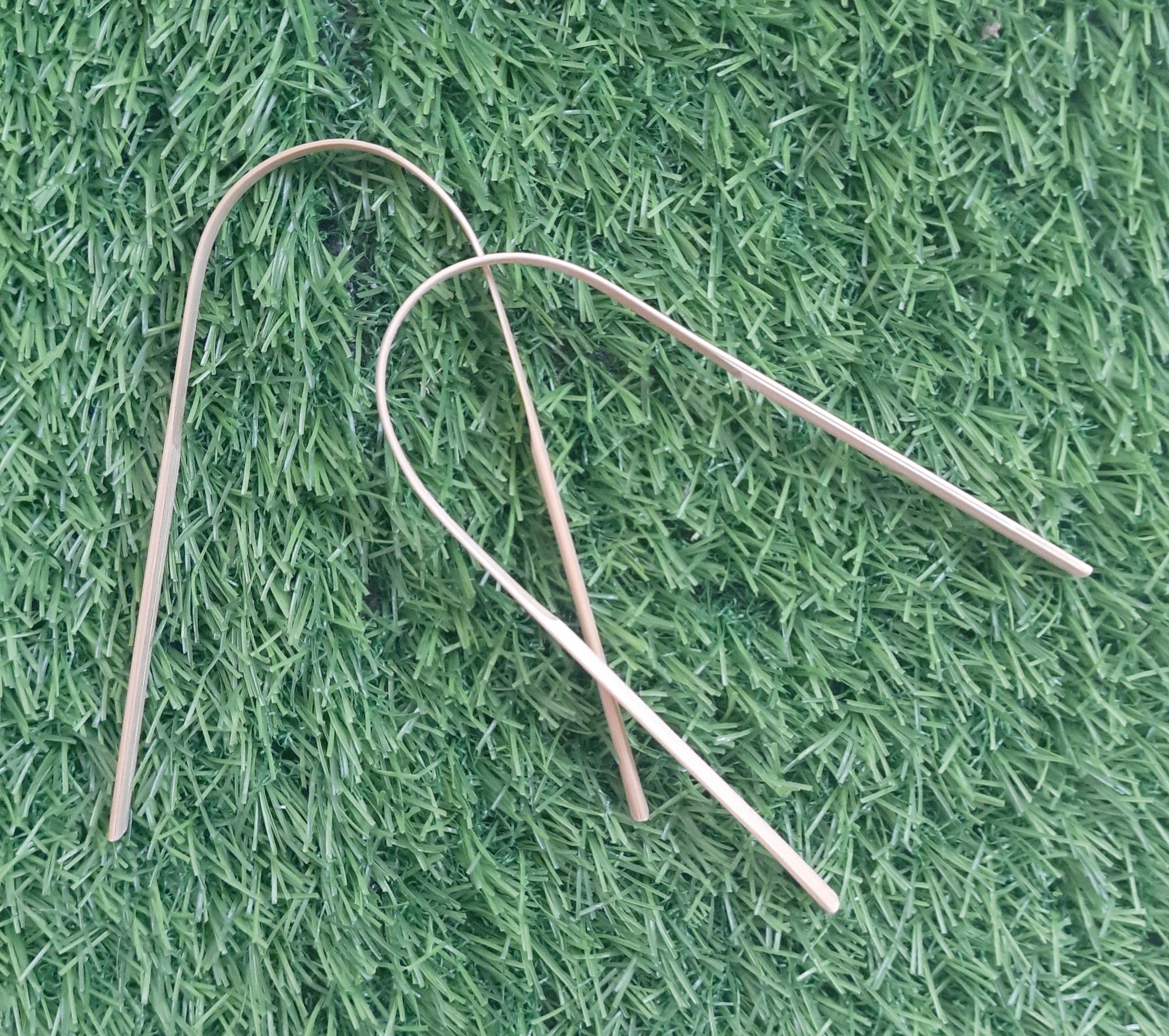 Bamboo tongue cleaner tools, curved U-shaped scrapers with slim handles