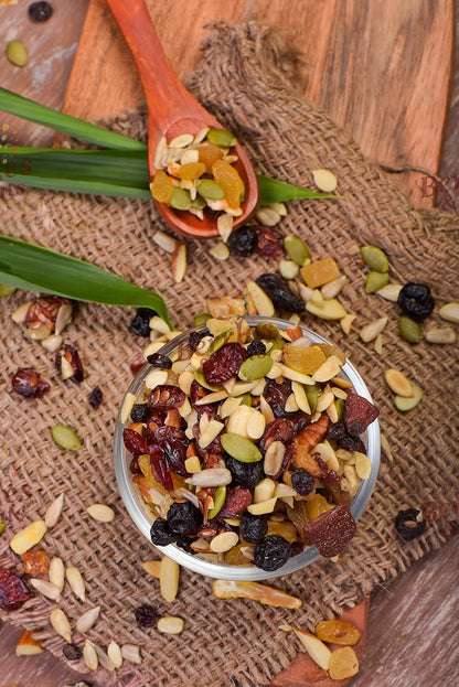 Dry Fruits Trail Mix